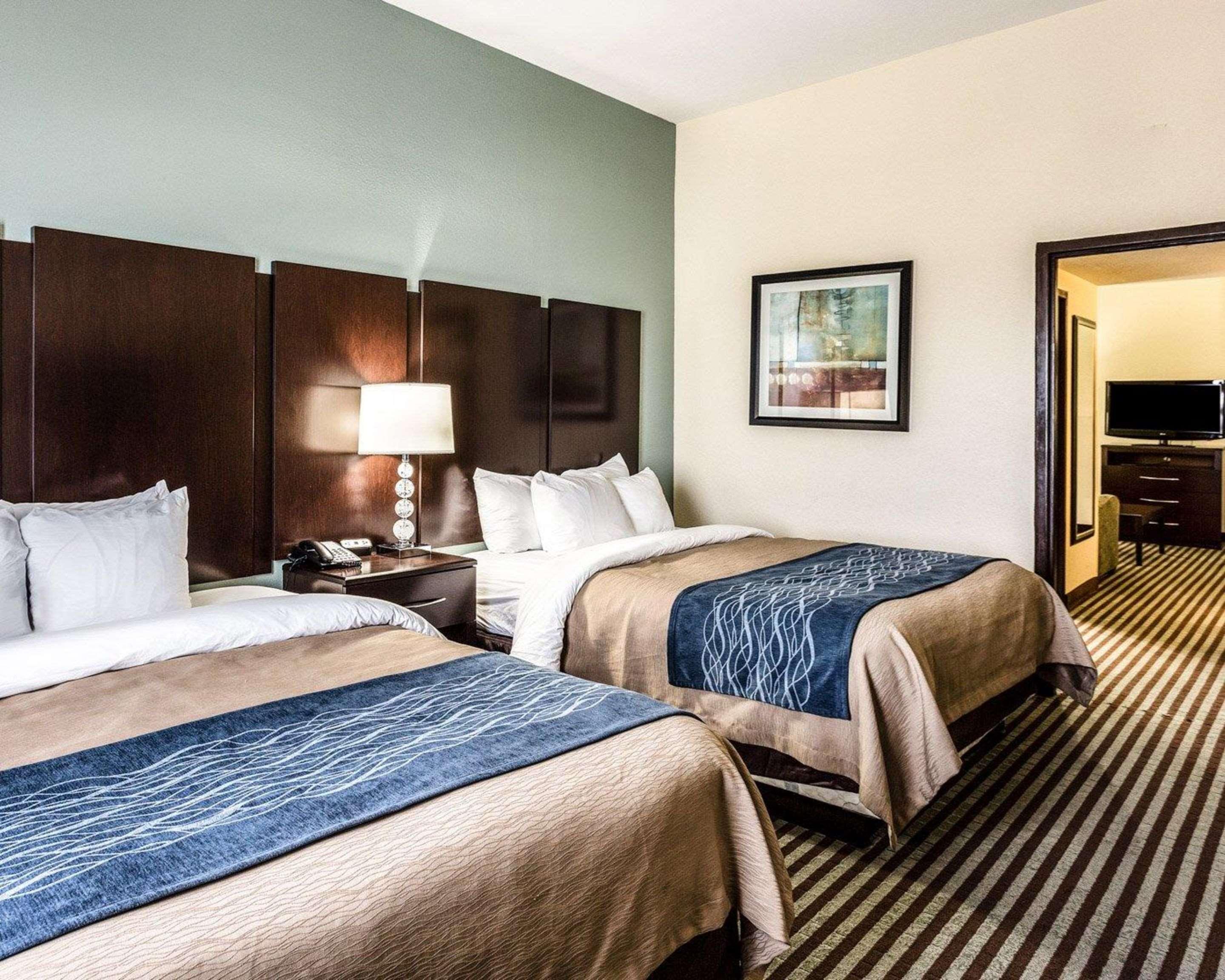 Comfort Inn & Suites Grenada Luaran gambar