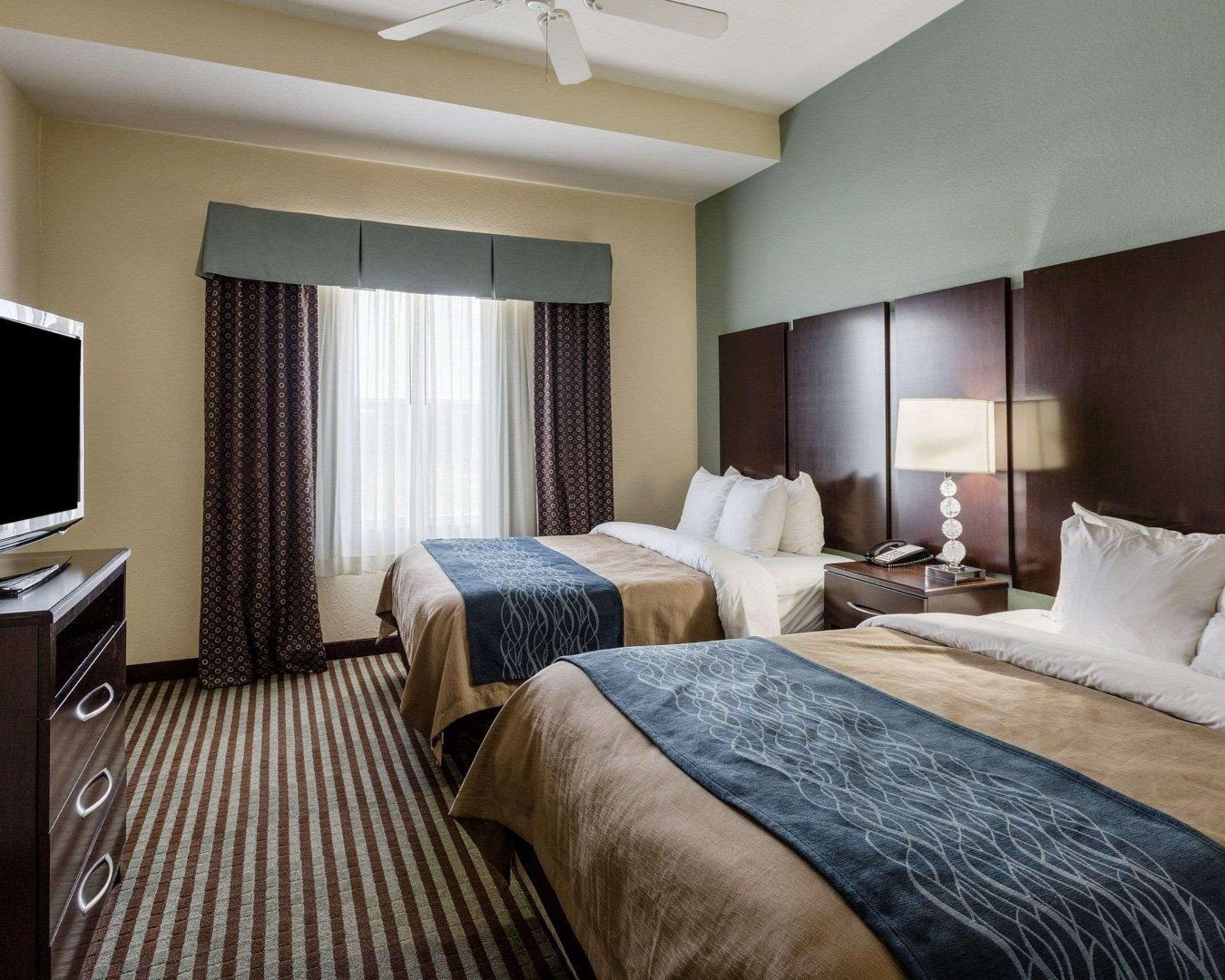 Comfort Inn & Suites Grenada Luaran gambar
