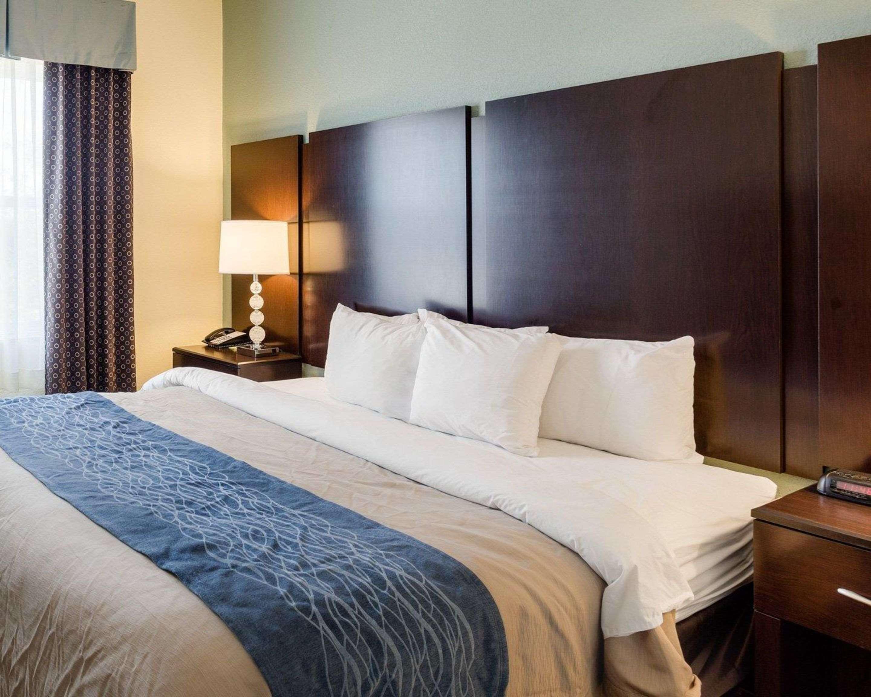 Comfort Inn & Suites Grenada Luaran gambar
