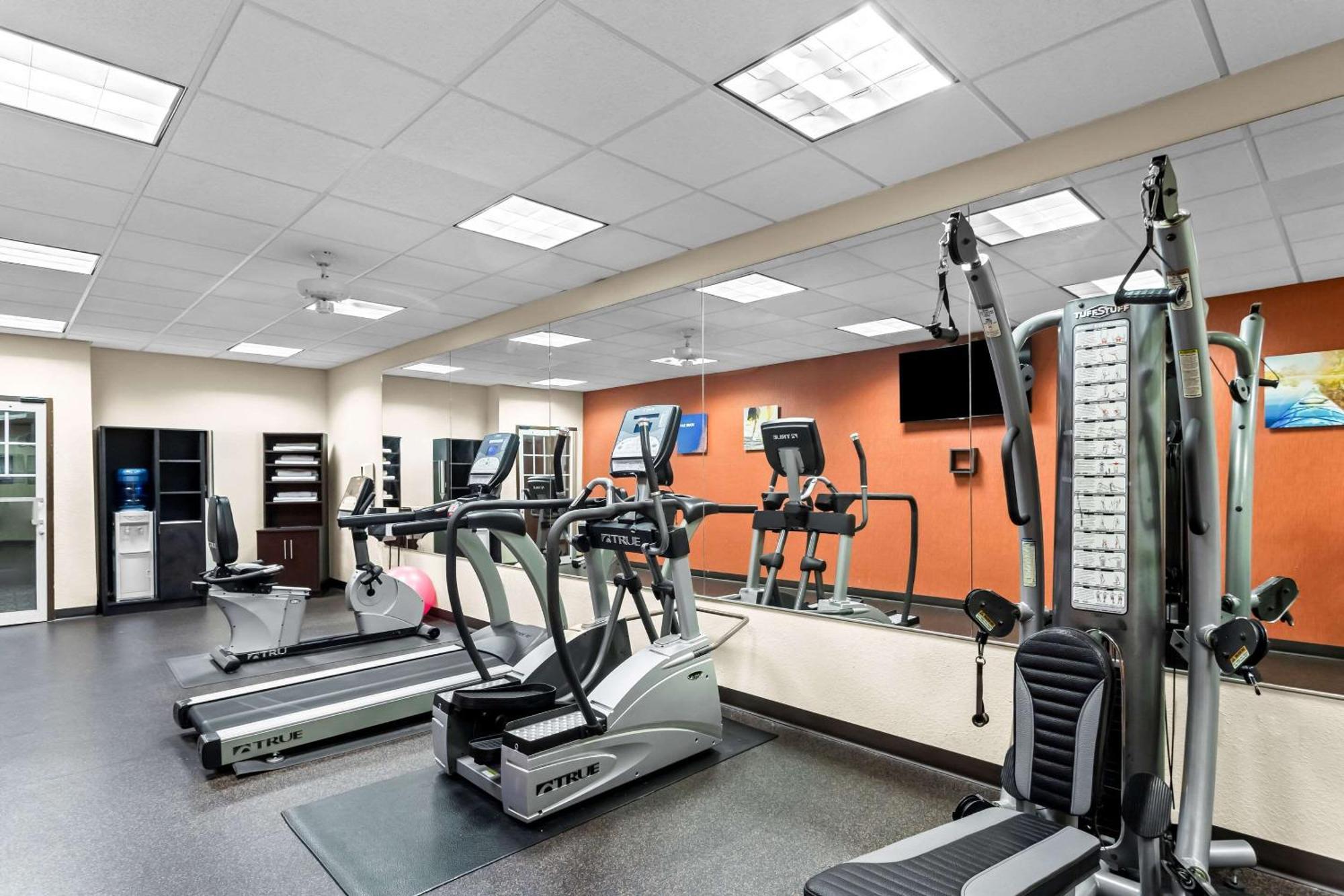 Comfort Inn & Suites Grenada Luaran gambar