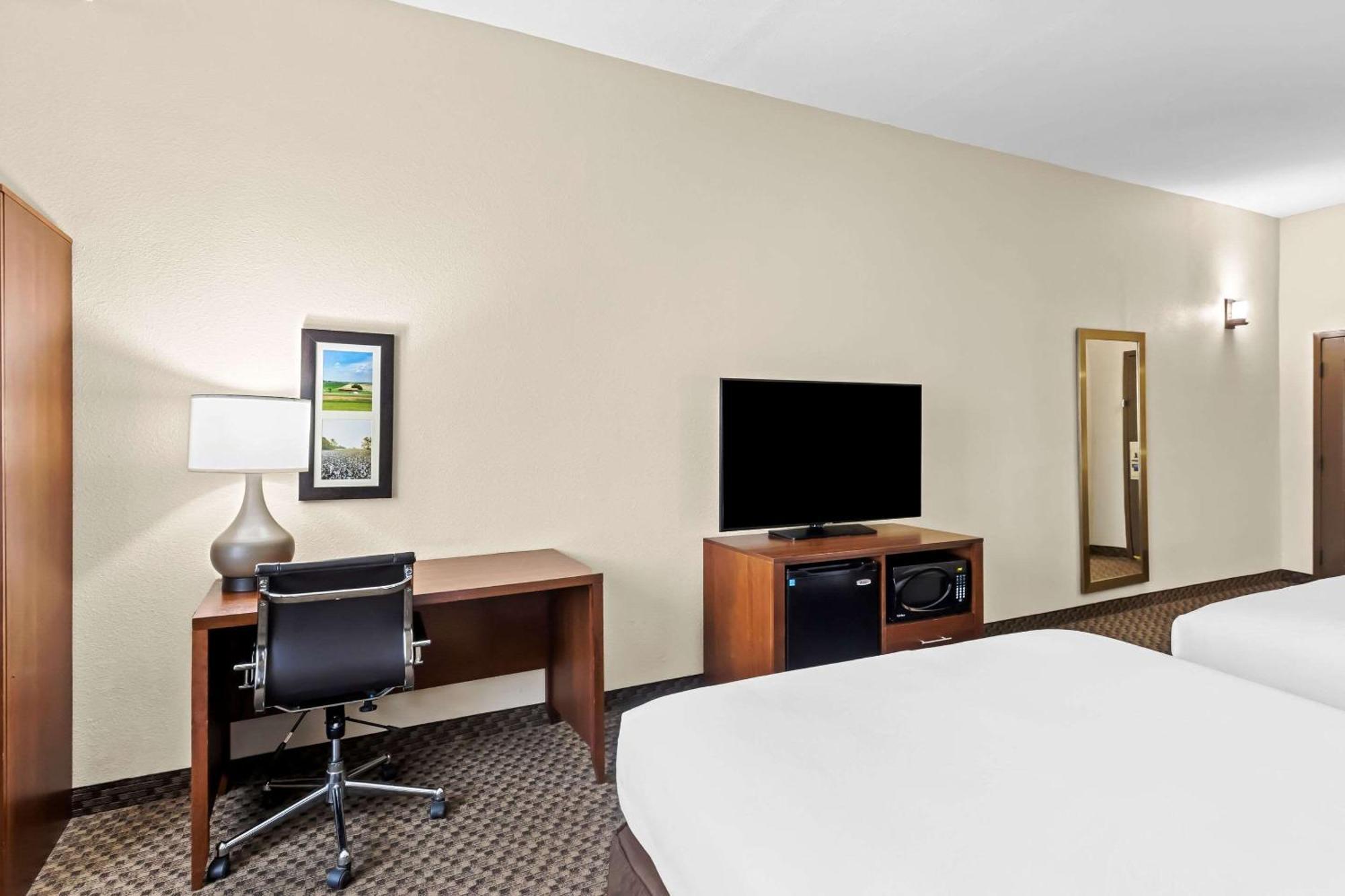 Comfort Inn & Suites Grenada Luaran gambar