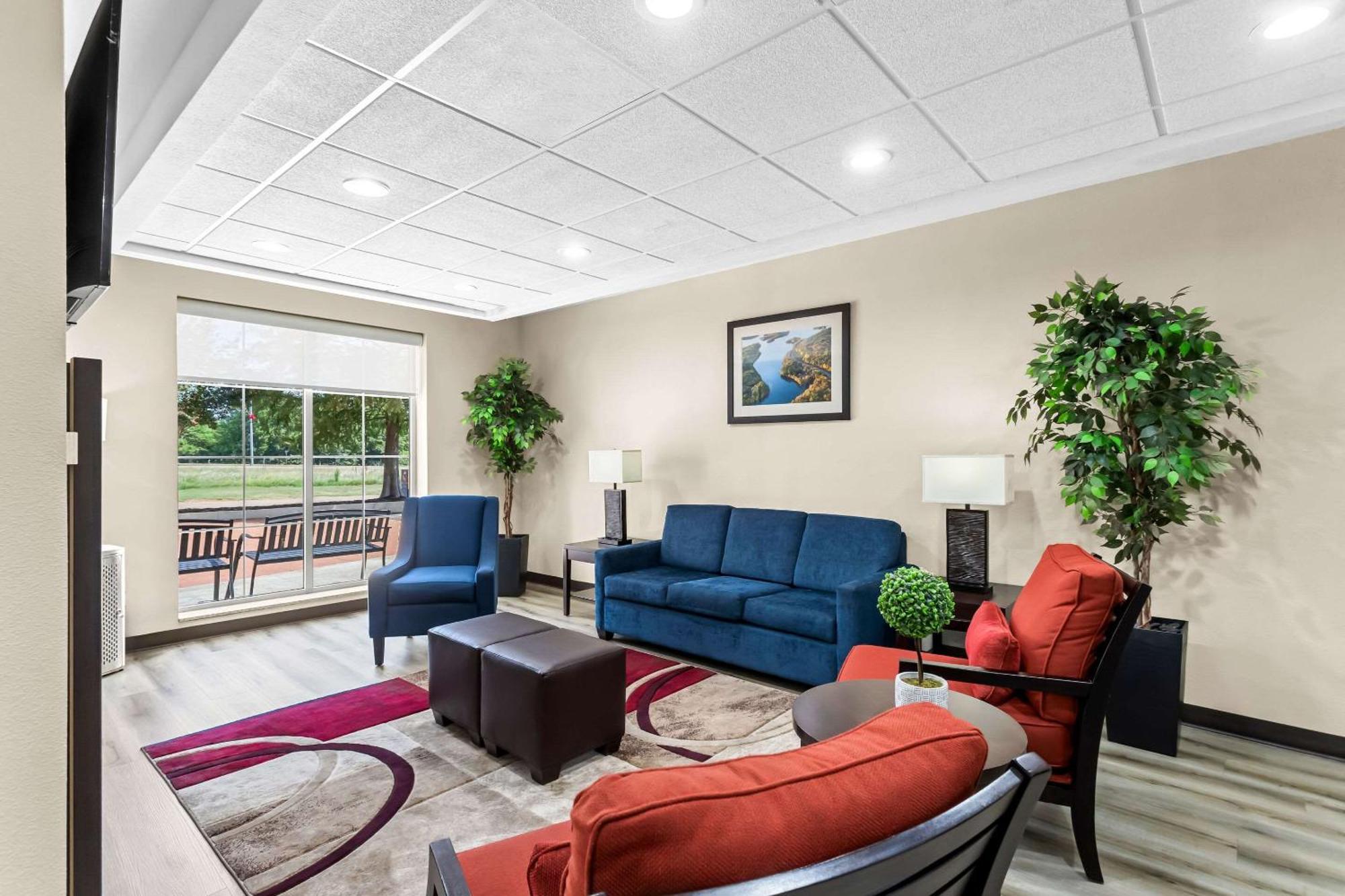 Comfort Inn & Suites Grenada Luaran gambar
