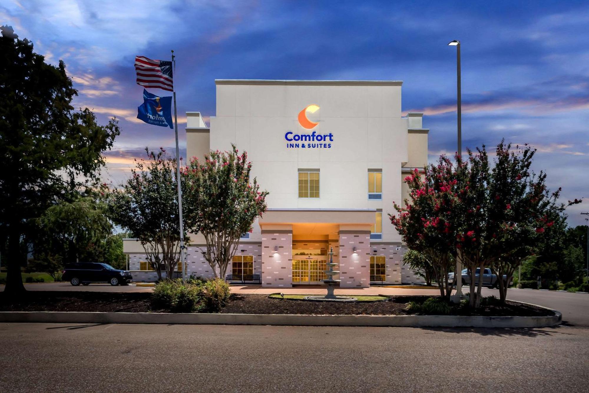 Comfort Inn & Suites Grenada Luaran gambar
