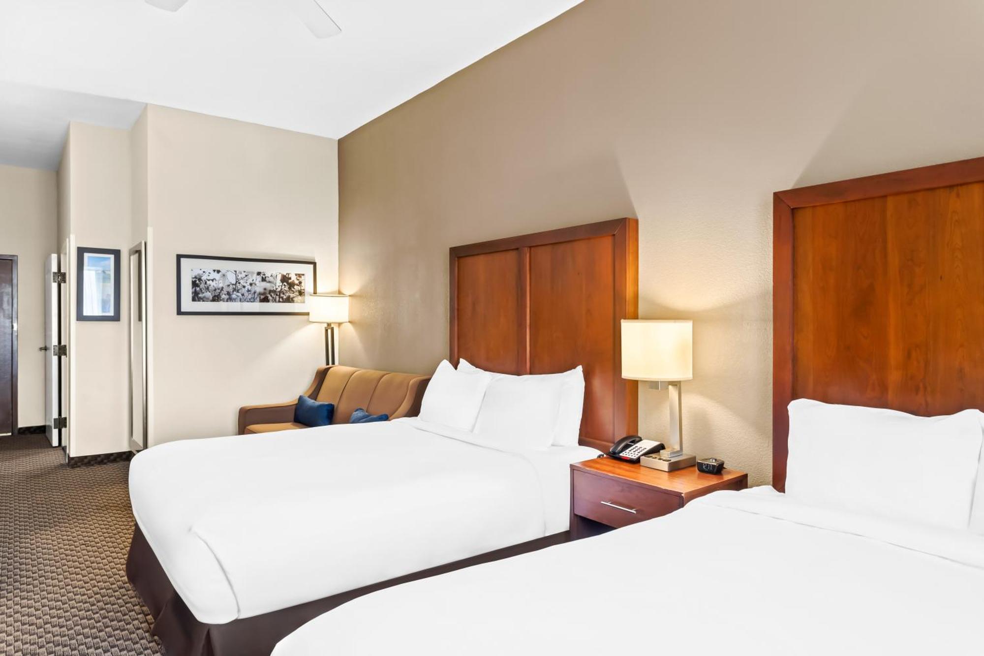 Comfort Inn & Suites Grenada Luaran gambar